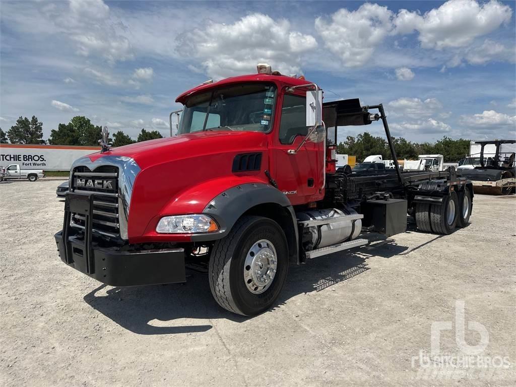 Mack GU813 Camioane Demontabile