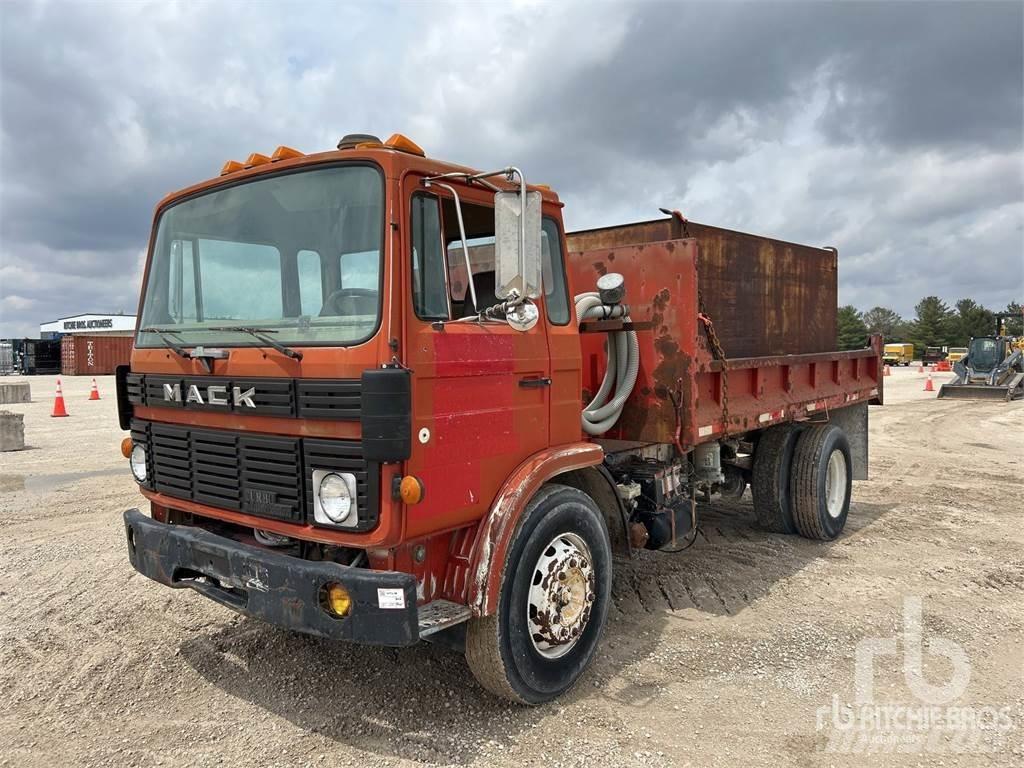 Mack MS200 Cisterne