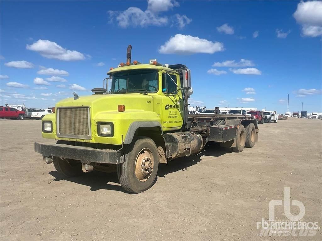 Mack RD688ST Camioane Demontabile
