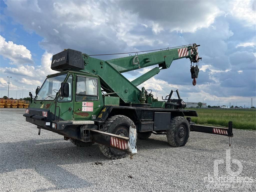 Marchetti MG144 Macara teren accidentat