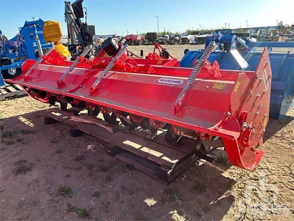 Maschio C300 Tractoare pe doua roti si cultivatoare