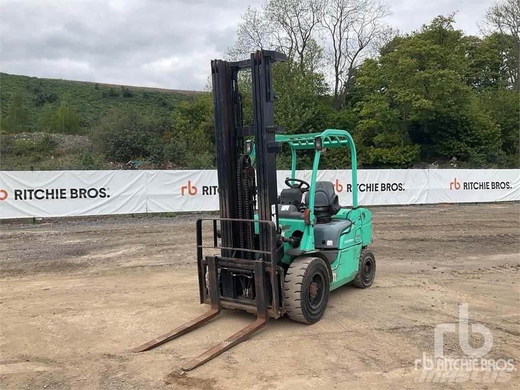 Mitsubishi G25 Stivuitor diesel
