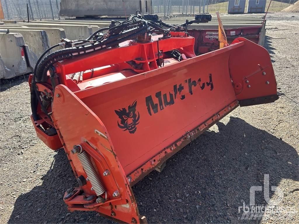 Multihog MPV200 Alte masini pentru drum si zapada