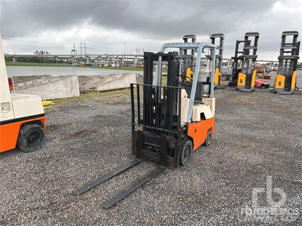 Nissan CF01A15V Stivuitor diesel