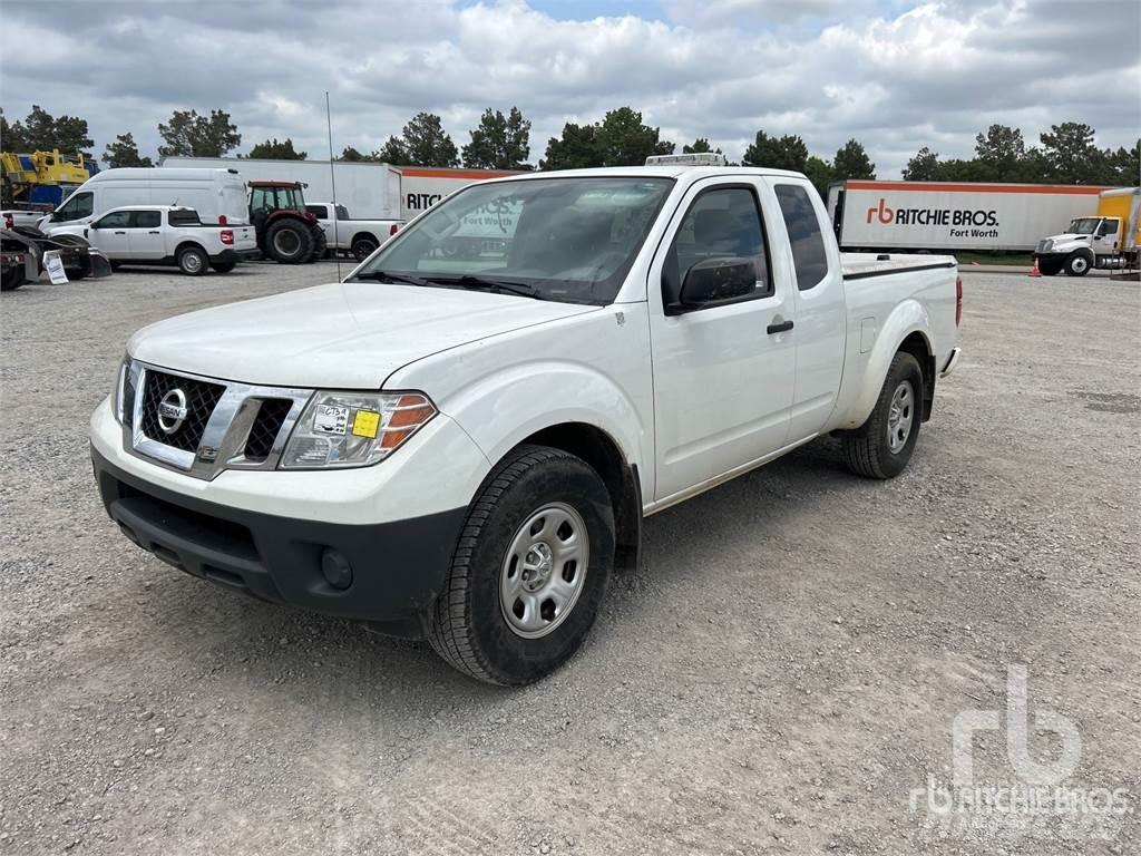 Nissan FRONTIER Pick up/Platou