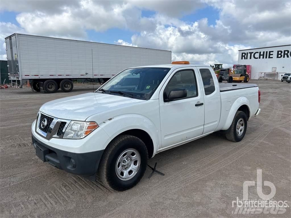 Nissan FRONTIER Pick up/Platou