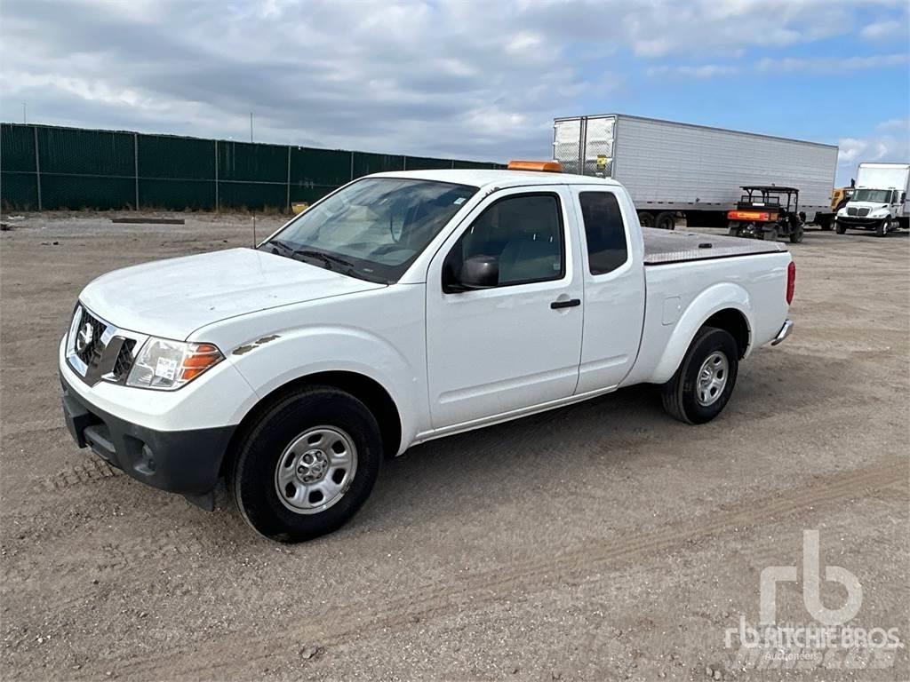 Nissan FRONTIER Pick up/Platou