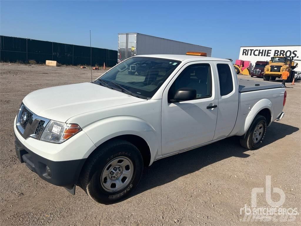 Nissan FRONTIER Pick up/Platou