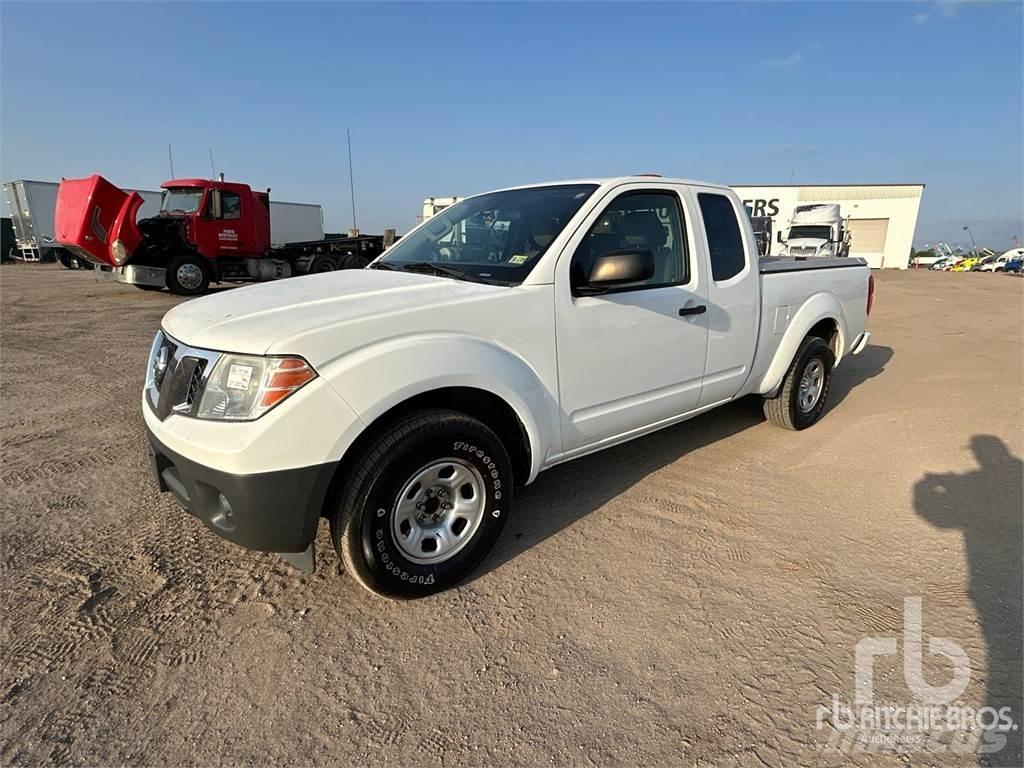 Nissan FRONTIER Pick up/Platou
