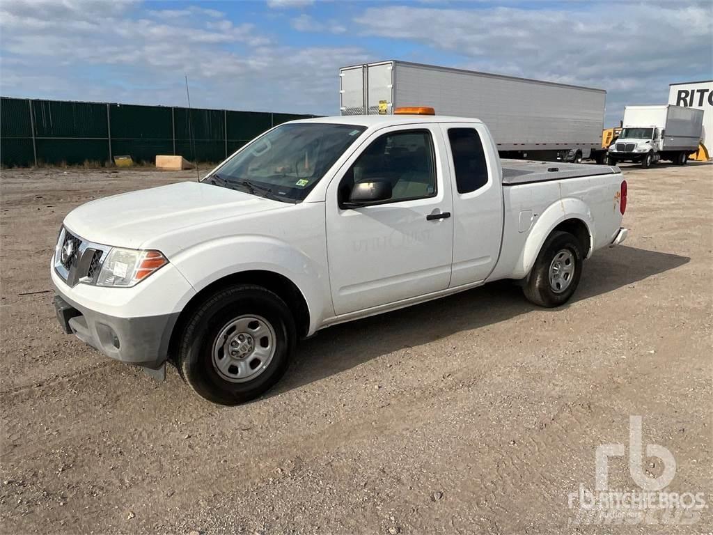Nissan FRONTIER Pick up/Platou