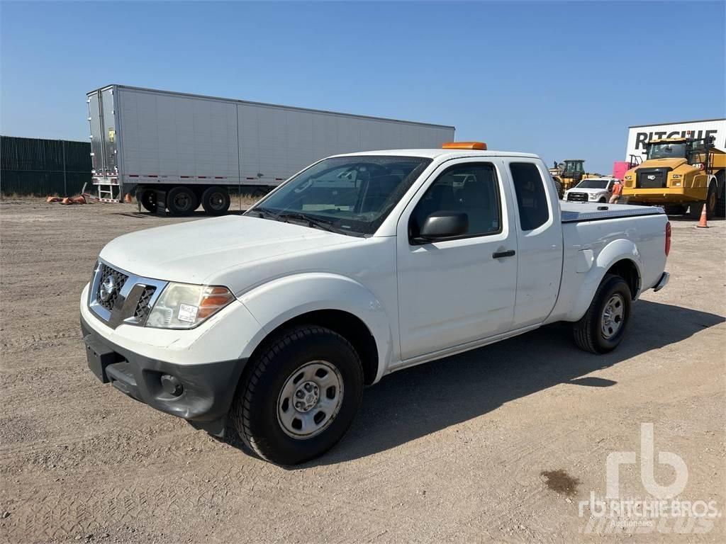 Nissan FRONTIER Pick up/Platou