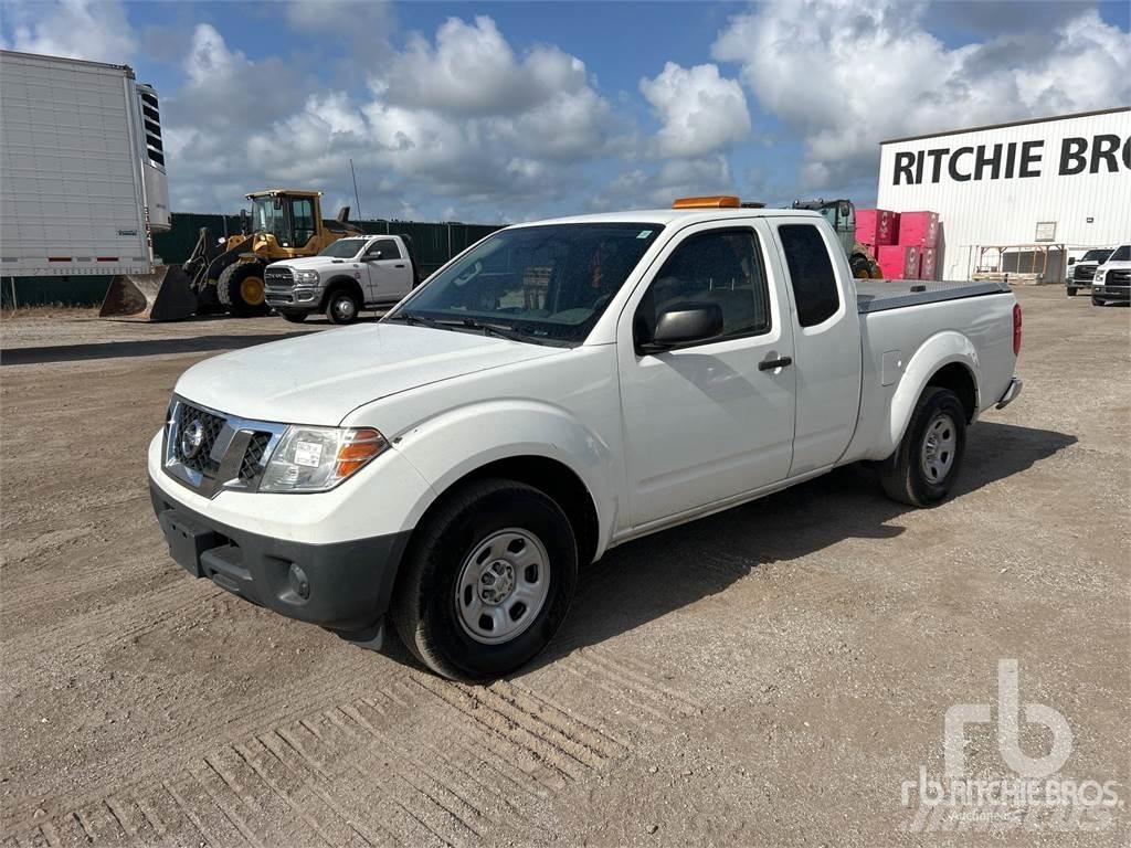 Nissan FRONTIER Pick up/Platou