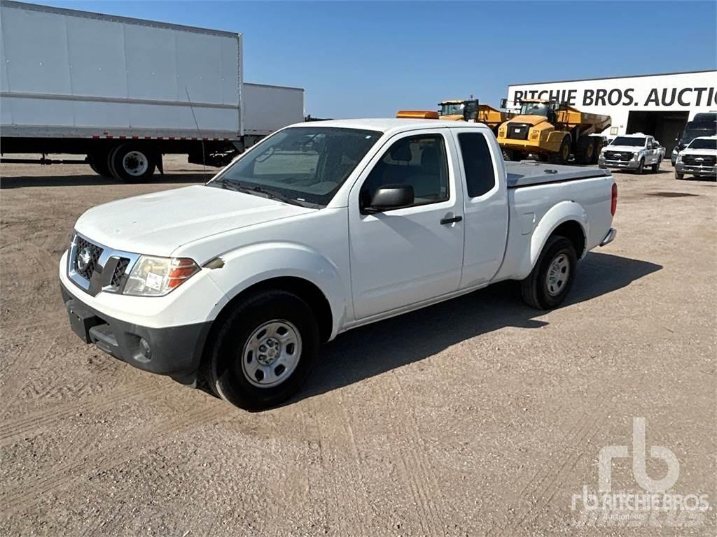 Nissan FRONTIER Pick up/Platou