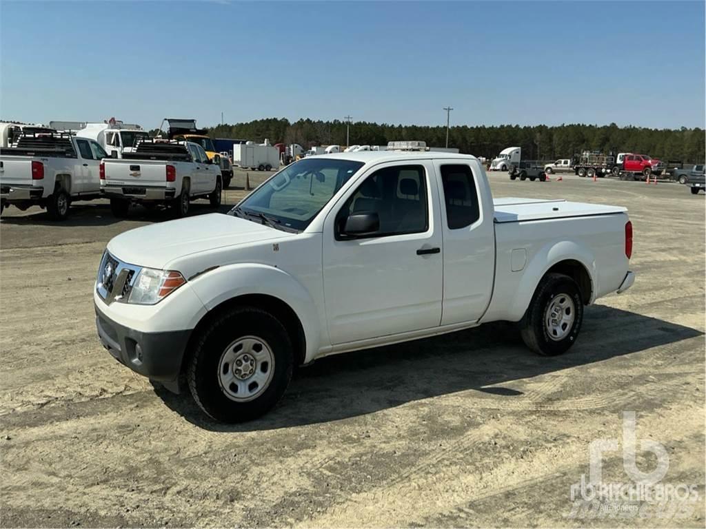 Nissan FRONTIER Pick up/Platou
