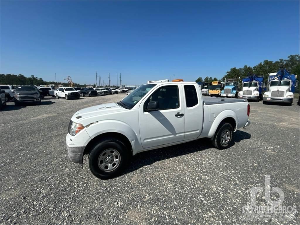 Nissan FRONTIER Pick up/Platou
