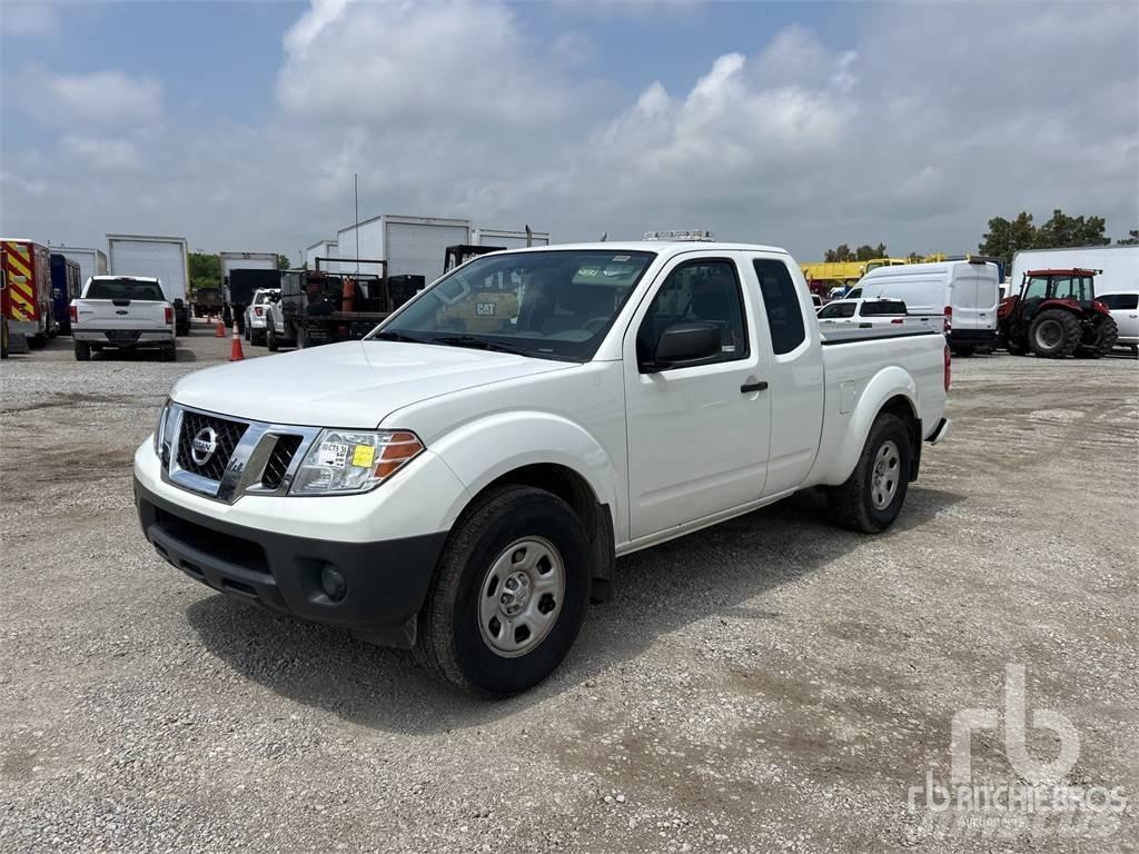 Nissan FRONTIER Pick up/Platou