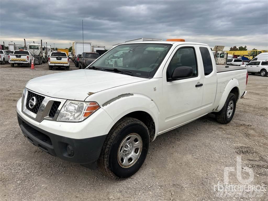 Nissan FRONTIER Pick up/Platou