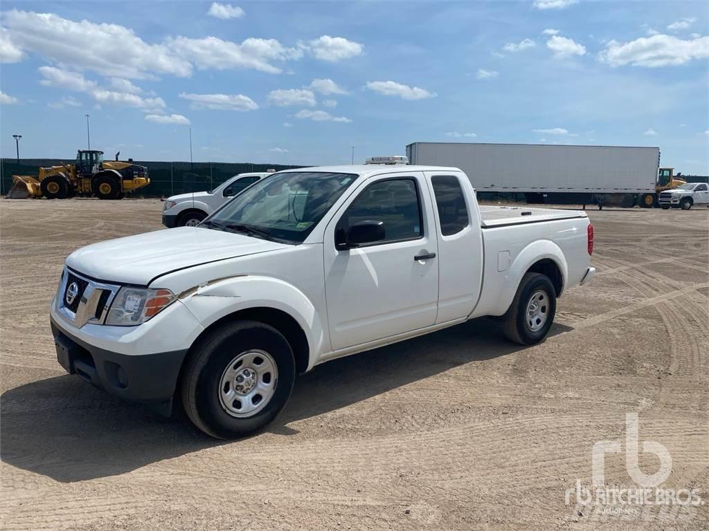 Nissan FRONTIER Pick up/Platou