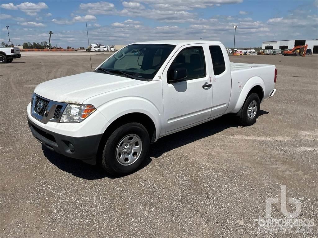 Nissan FRONTIER Pick up/Platou