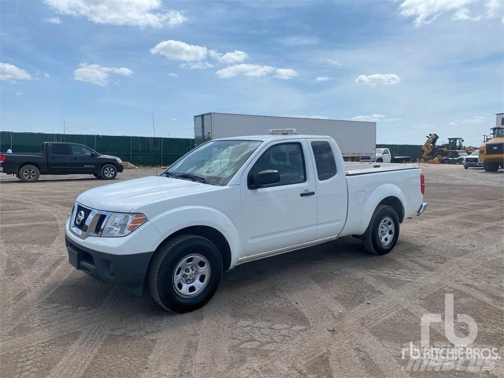 Nissan FRONTIER Pick up/Platou