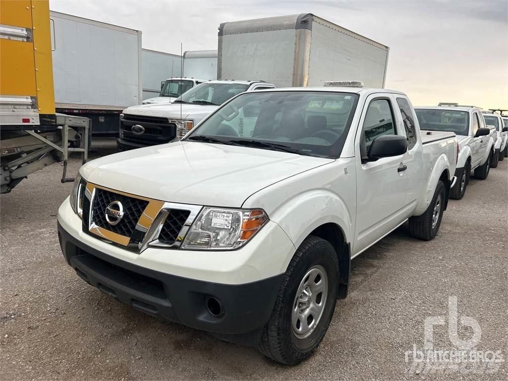 Nissan FRONTIER Pick up/Platou