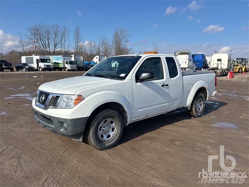 Nissan FRONTIER Pick up/Platou