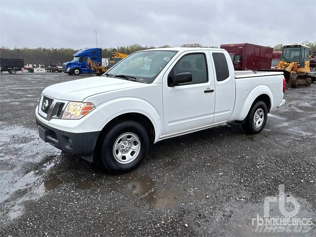Nissan FRONTIER Pick up/Platou