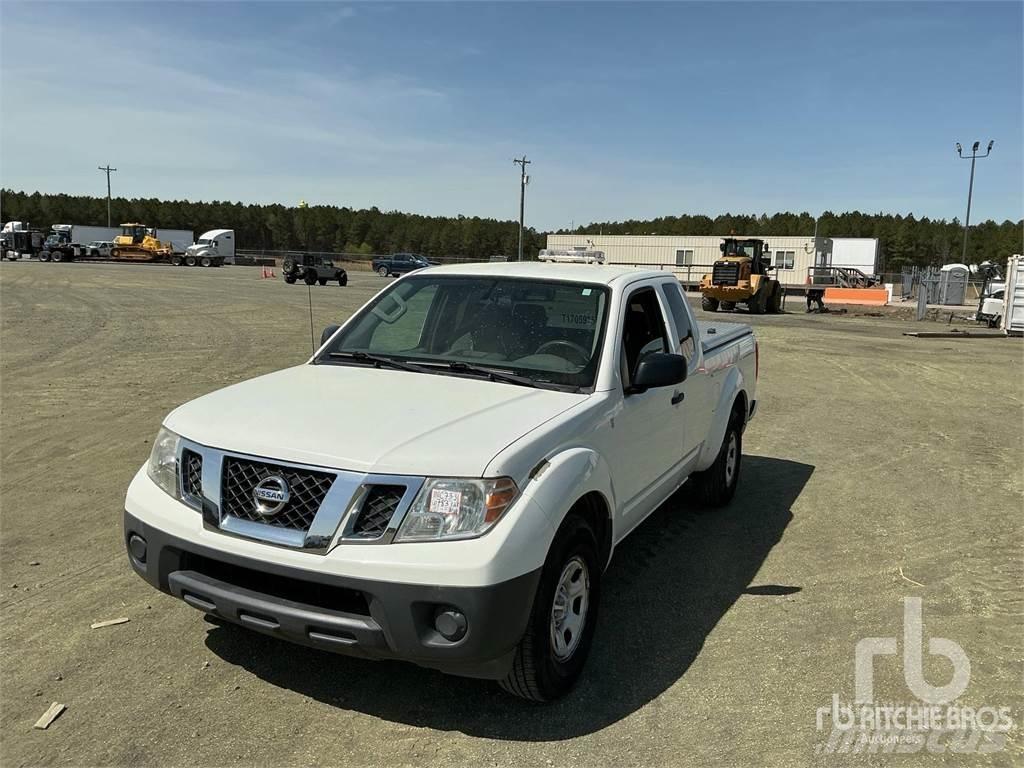 Nissan FRONTIER Pick up/Platou