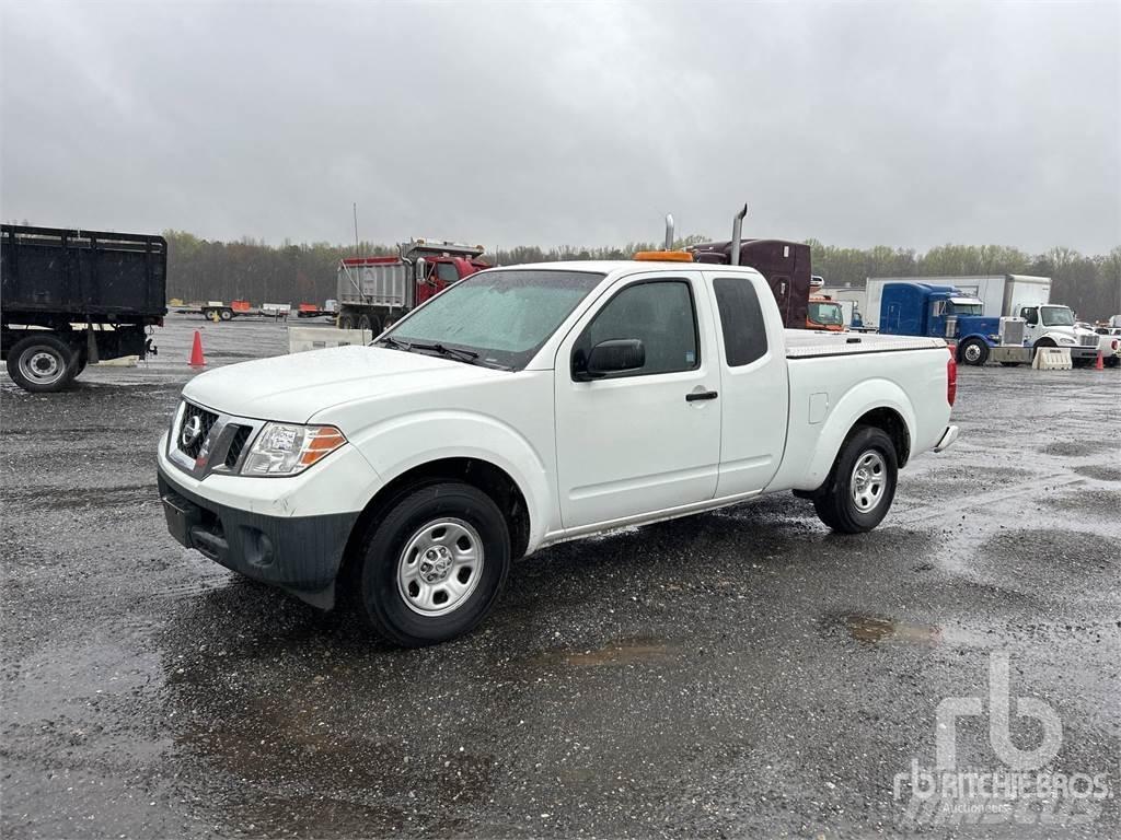 Nissan FRONTIER Pick up/Platou