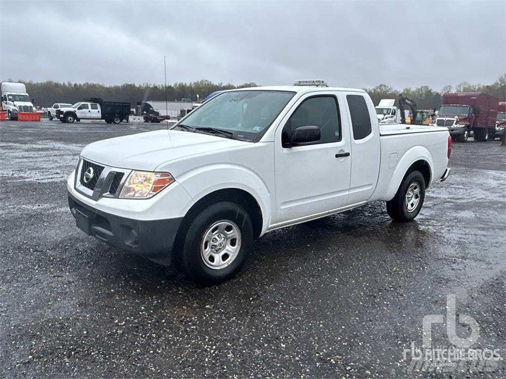Nissan FRONTIER Pick up/Platou