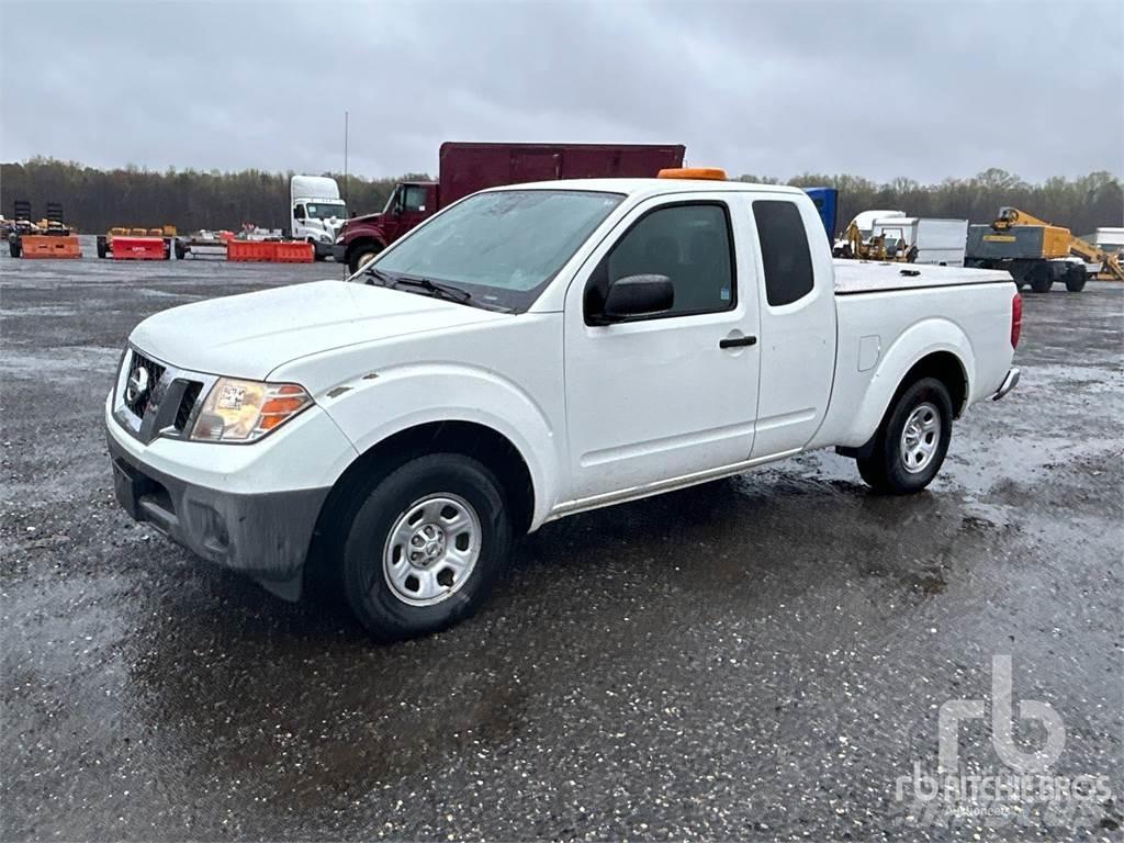 Nissan FRONTIER Pick up/Platou