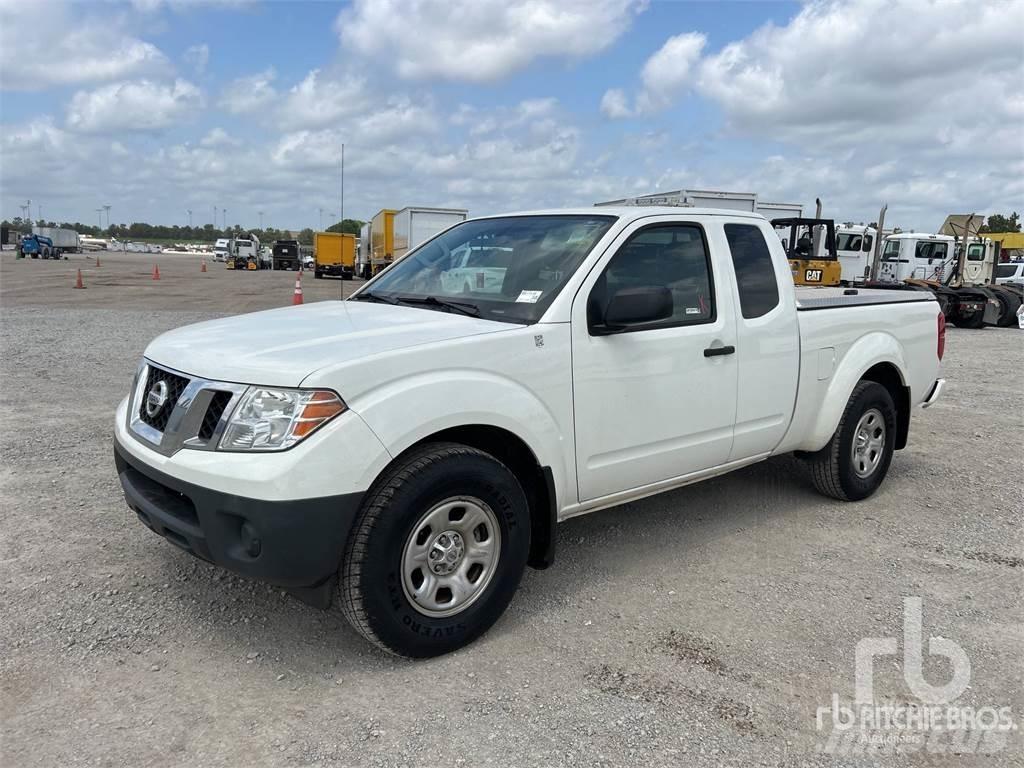 Nissan FRONTIER Pick up/Platou