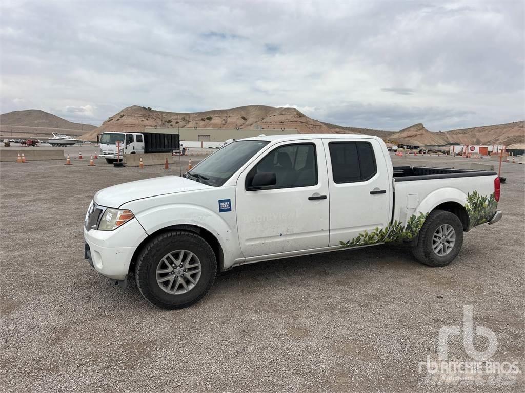 Nissan FRONTIER Pick up/Platou