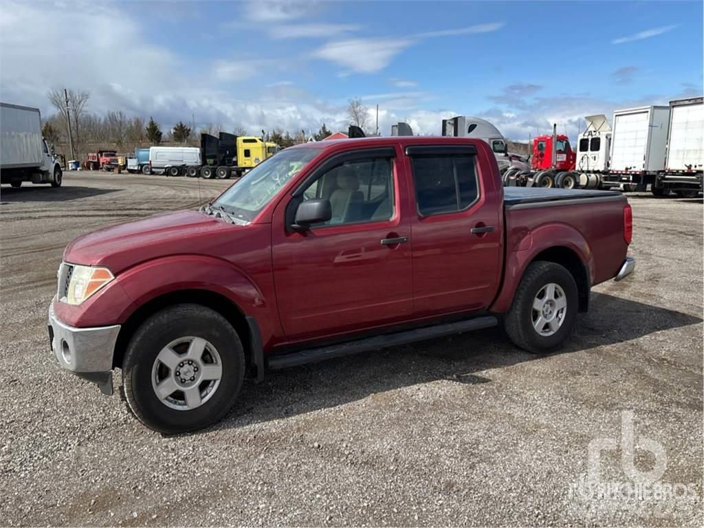 Nissan FRONTIER Pick up/Platou