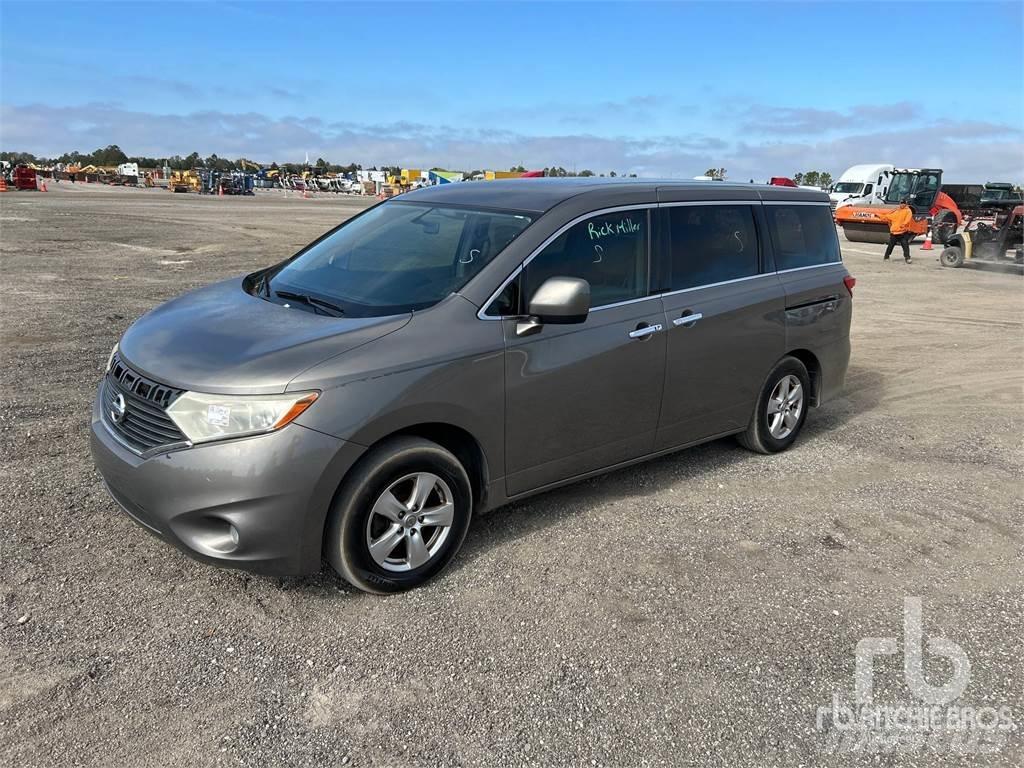 Nissan QUEST Utilitara