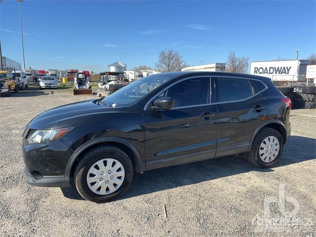 Nissan ROGUE Pick up/Platou