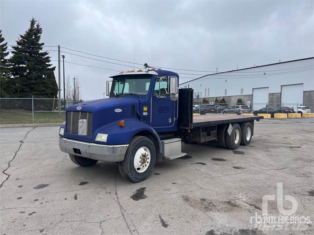 Peterbilt 330 Camioane platforma/prelata
