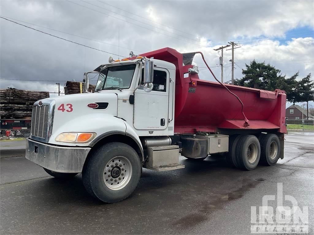 Peterbilt 335 Autobasculanta