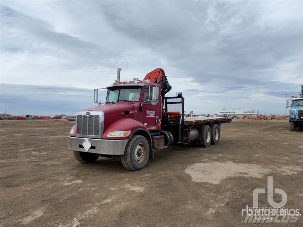 Peterbilt 348 Camioane cu macara