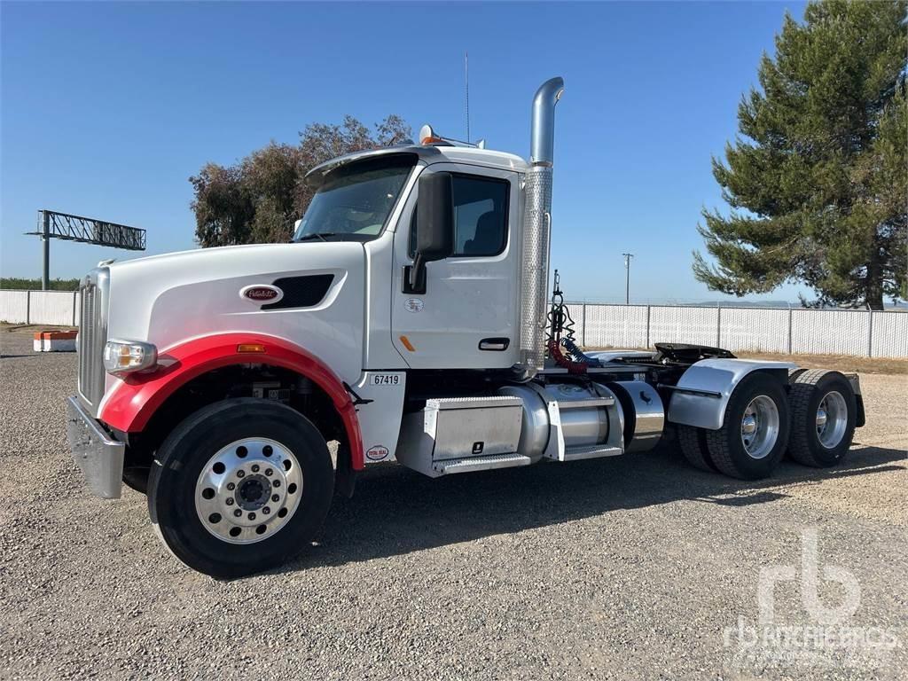 Peterbilt 567 Autotractoare