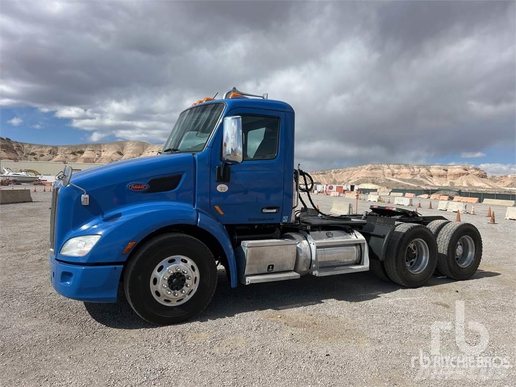 Peterbilt 579 Autotractoare