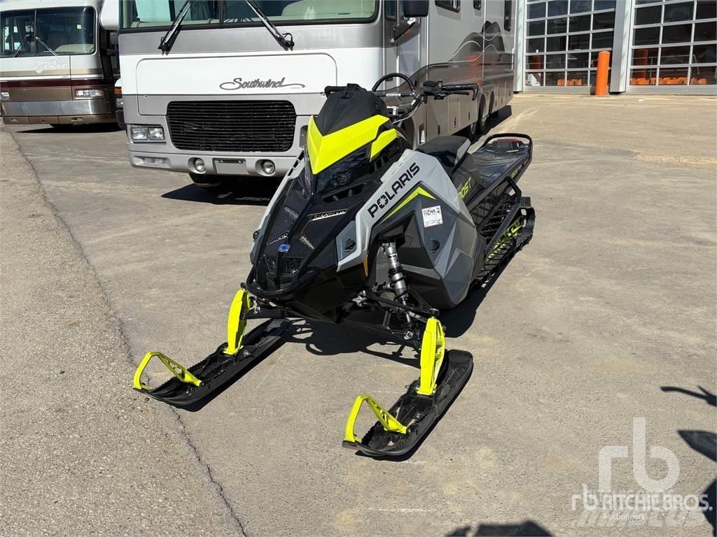 Polaris PATRIOT Snowmobile