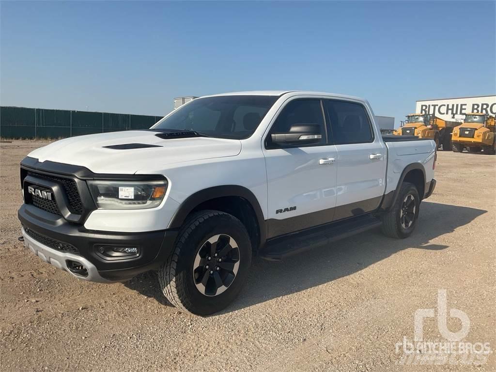 RAM 1500 Pick up/Platou