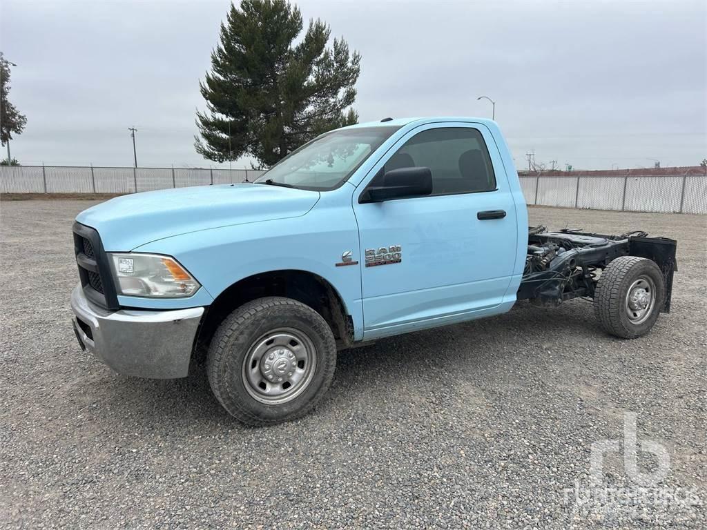 RAM 2500 Camion cabina sasiu