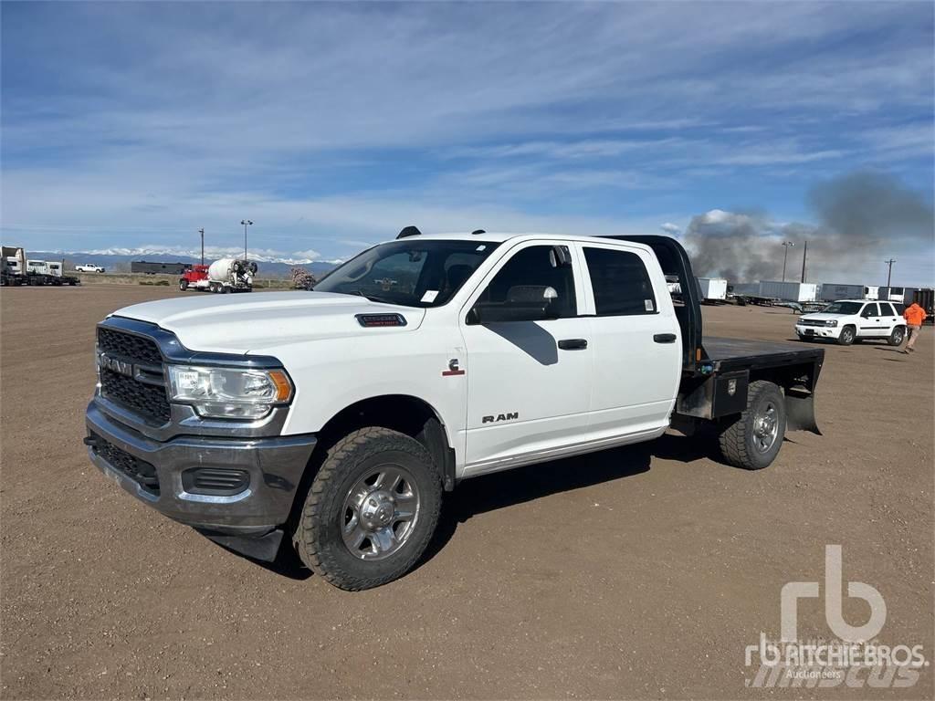 RAM 2500 Camioane platforma/prelata