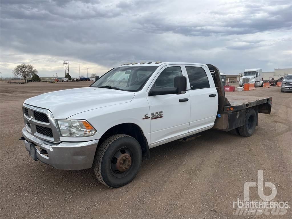RAM 2500 Camioane platforma/prelata