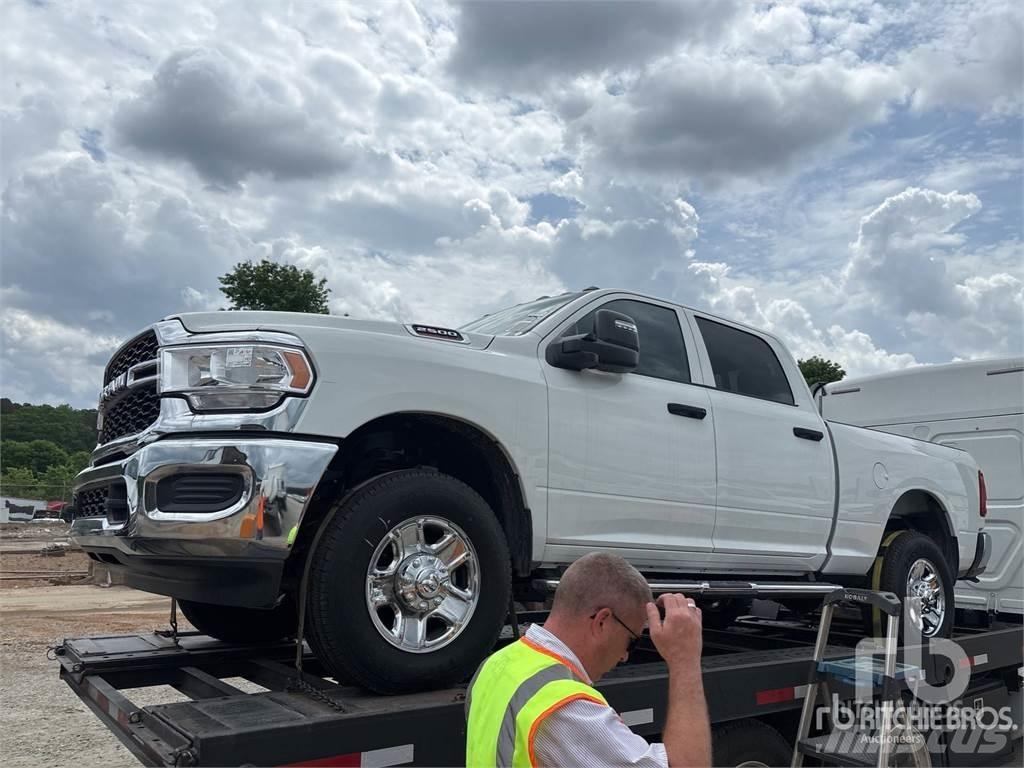 RAM 2500 Pick up/Platou