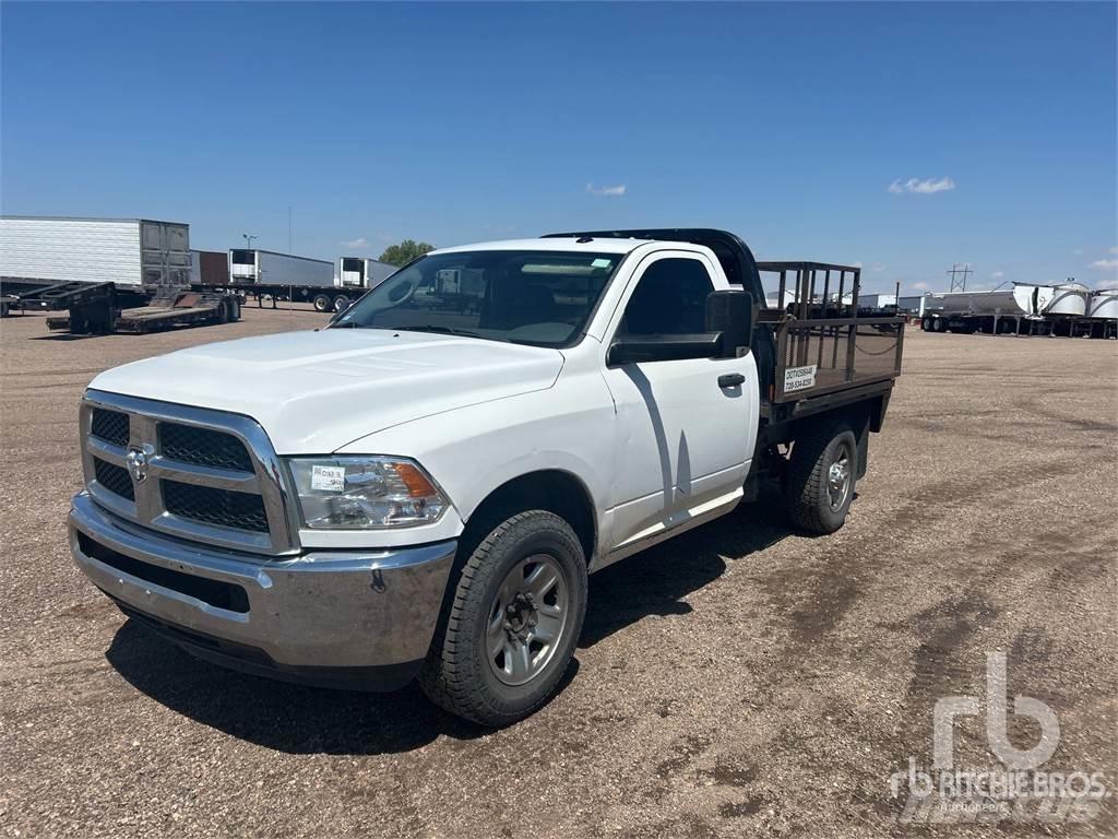 RAM 2500 Camioane platforma/prelata