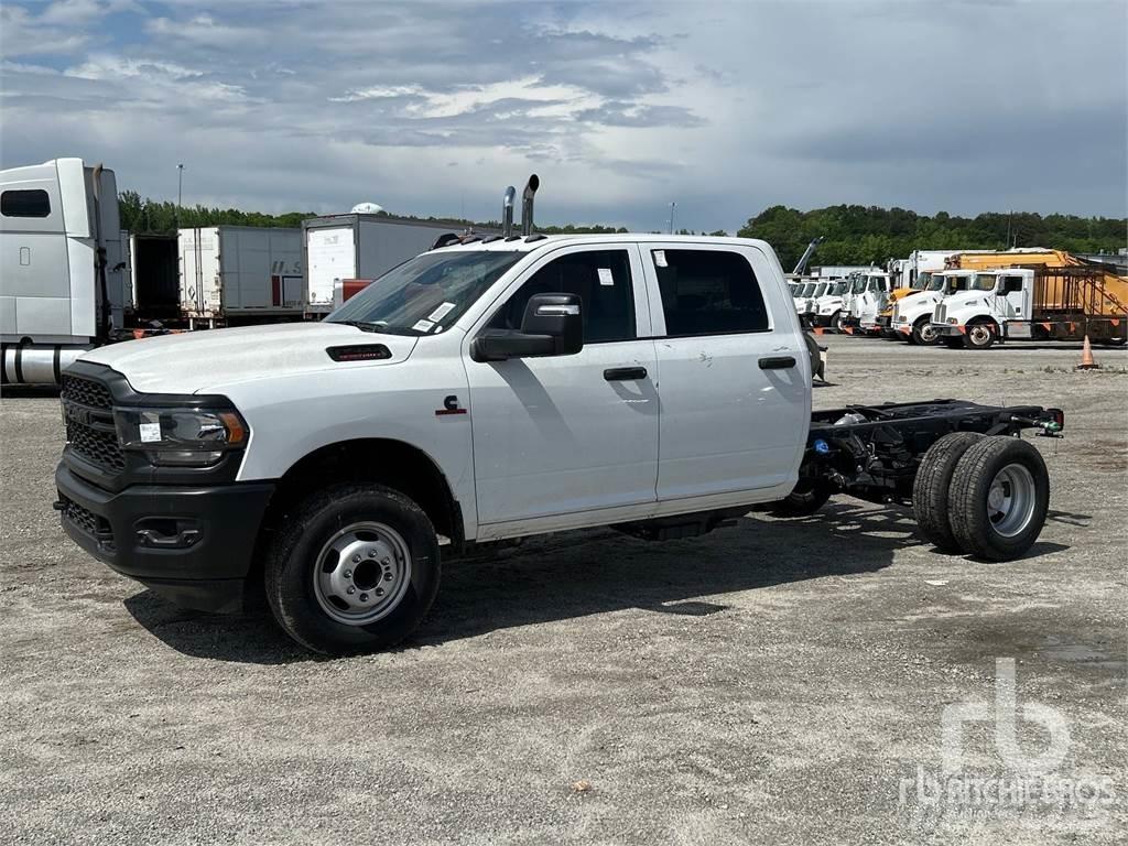 RAM 3500 Camion cabina sasiu