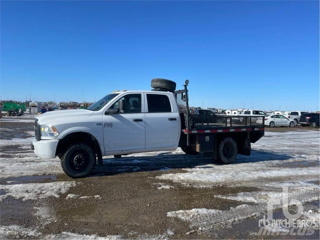 RAM 3500HD Camioane platforma/prelata